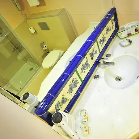 Anemon Kent Hotel 4*