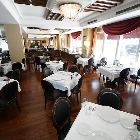 Hotel Anemon Kent 4*