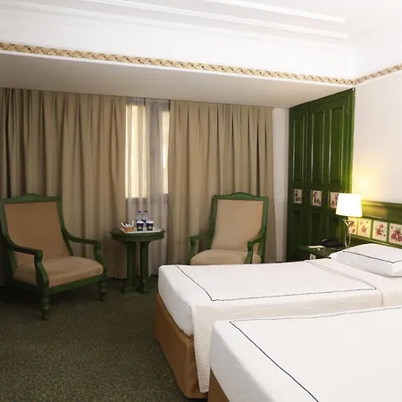 Anemon Kent Hotel 4*