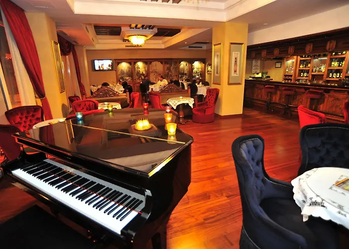 Hotel Anemon Kent 4*