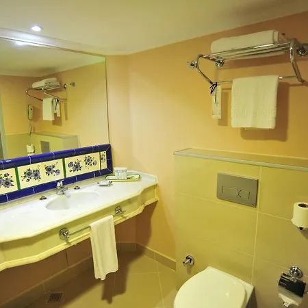 Anemon Kent Hotel 4*