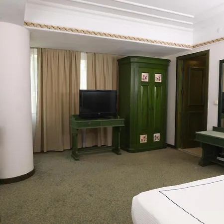 Anemon Kent Hotel 4*