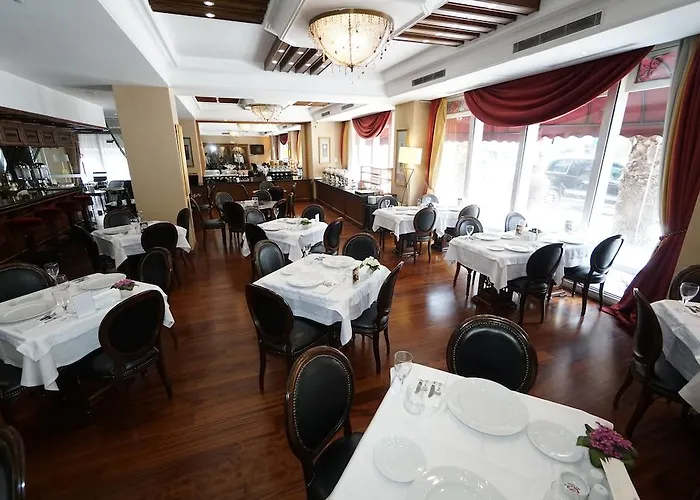 Hotel Anemon Kent 4*