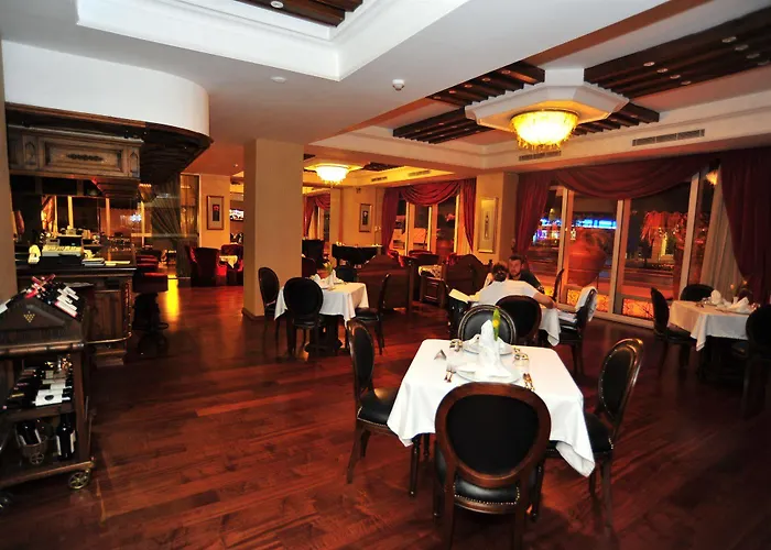 Hotel Anemon Kent 4*